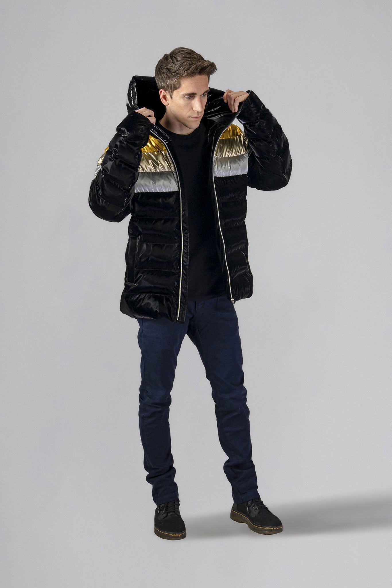 High-end Canadian designer winter coat for men in "Firebird" colour. Woodpecker cruelty-free winter coat designed in Canada. Men's medium weight medium length premium designer jacket for winter. Superior quality warm winter coat for men. Moose Knuckles, Canada Goose, Mackage, Montcler, Will Poho, Willbird, Nic Bayley. Shiny parka. Stylish winter jacket. Designer winter coat.