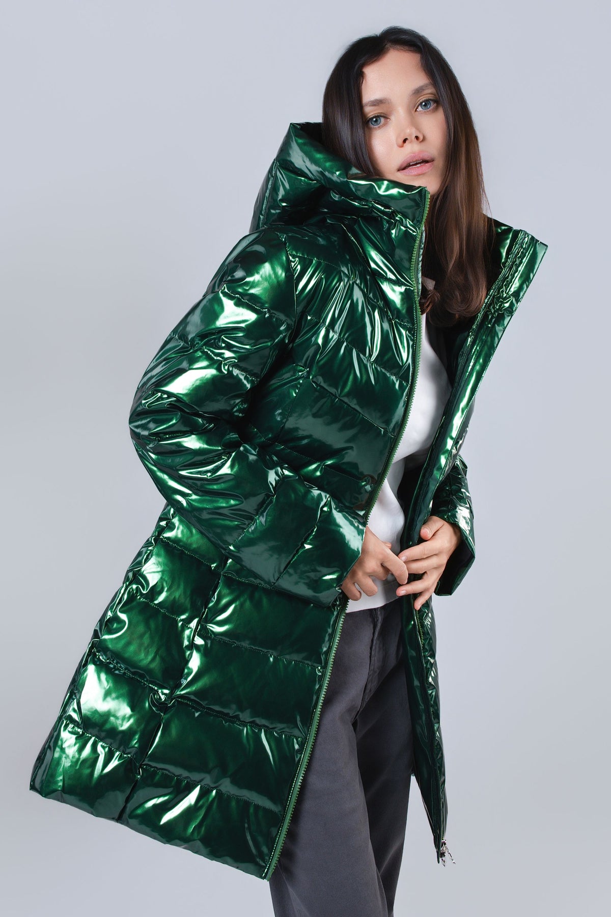 Women's Medium Weight Long Robin Coat - Glossy Green