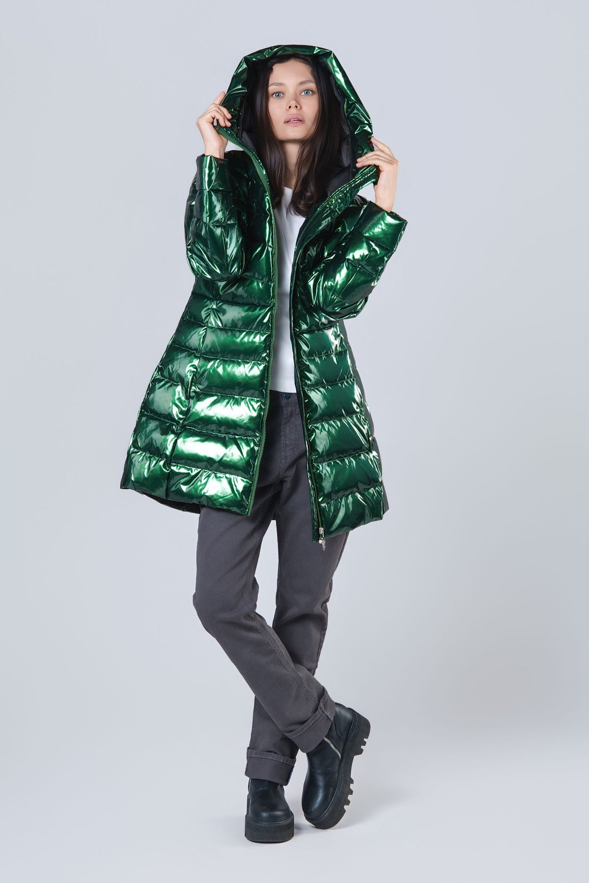 Women's Medium Weight Long Robin Coat - Glossy Green