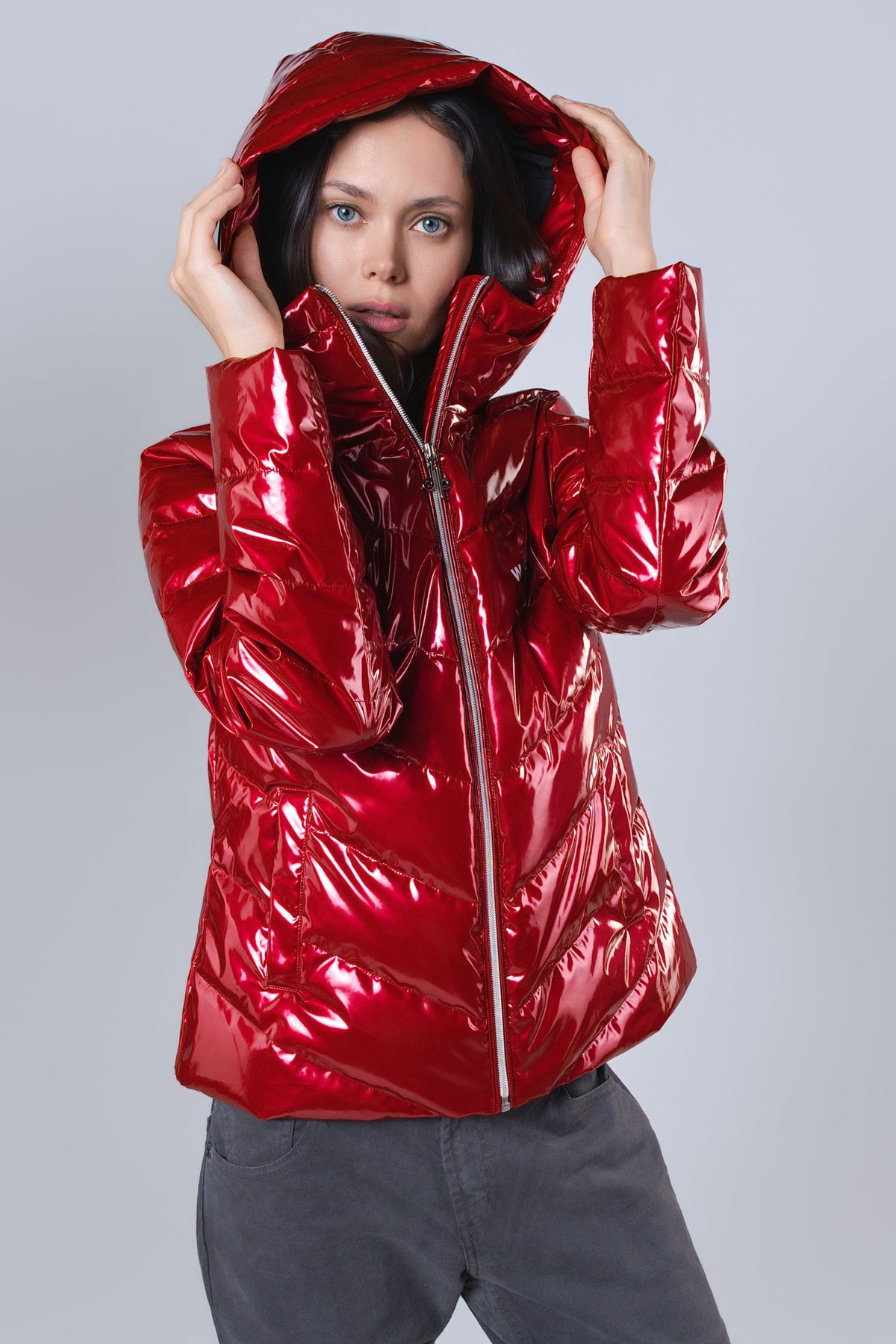 Women's Medium Weight Robin Coat - Glossy Red