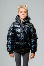 Load image into Gallery viewer, Woodpecker Kids&#39; Chickadee Winter coat. High-end Canadian designer winter coat for Kids in &quot;Oily Black&quot; colour. Woodpecker cruelty-free winter coat designed in Canada. Kids&#39; heavy weight short length premium designer jacket for winter. Superior quality warm winter coat for kids. Moose Knuckles, Canada Goose, Mackage, Montcler, Will Poho, Willbird, Nic Bayley. Extra Warm. Shiny parka. Stylish winter jacket. Designer winter coat.
